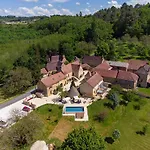 Le Four A Pain, Avec Piscine Et Proche Sarlat