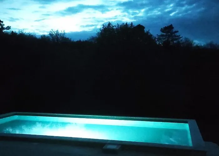 Le Four à Pain, Avec Piscine Et Proche Sarlat *
