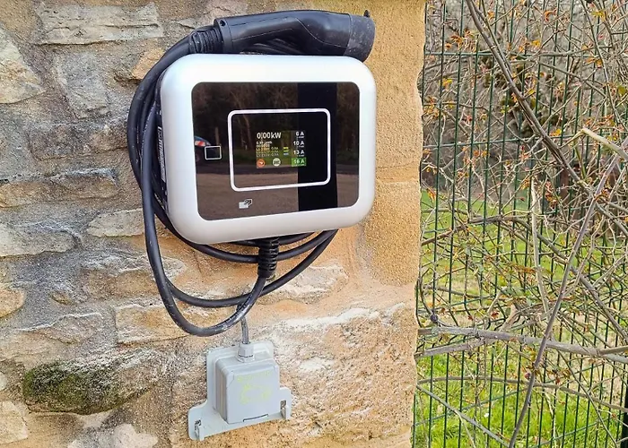 Le Four A Pain, Avec Piscine Et Proche Sarlat *